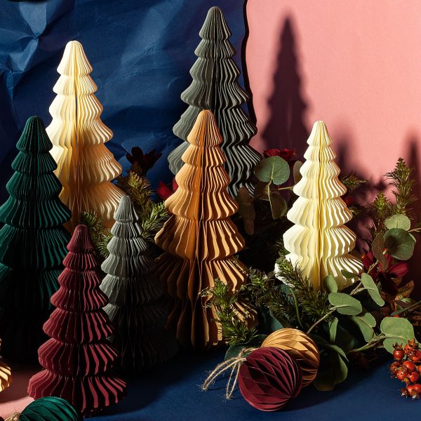 Large White Honeycomb Tree Paper Decoration